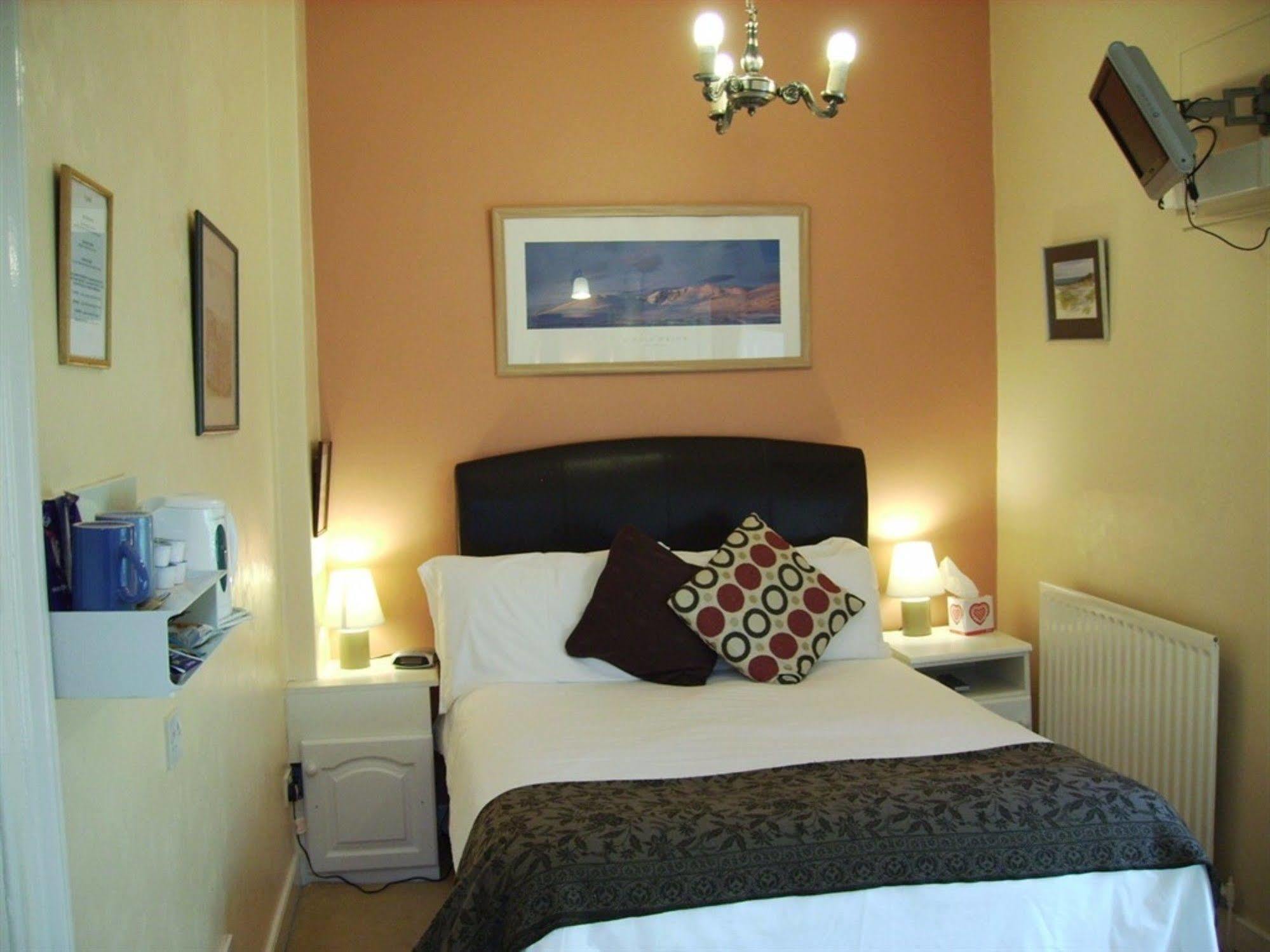 Bonnington Guest House เอดินบะระ ภายนอก รูปภาพ